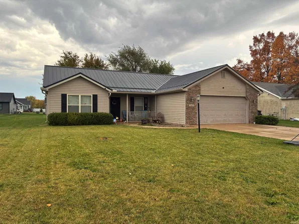 210 Jeremy Dr, Milford, IN 46542