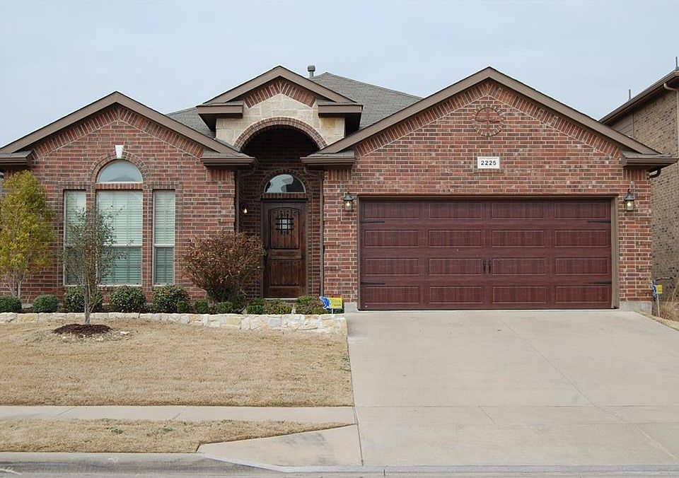 1st image of 2225 Frosted Willow Ln