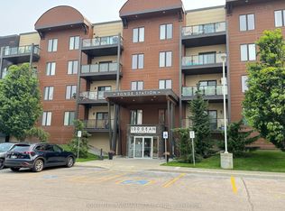 100 Dean Ave #404, Barrie, ON L9J0H1