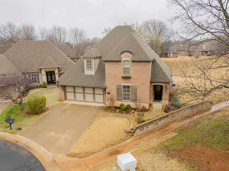 1st image of 3322 W Charleston Ct