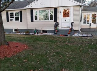 328 Oak St, East Hartford, CT 06118