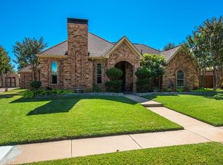 852 Birdsong, Bedford, TX 76021
