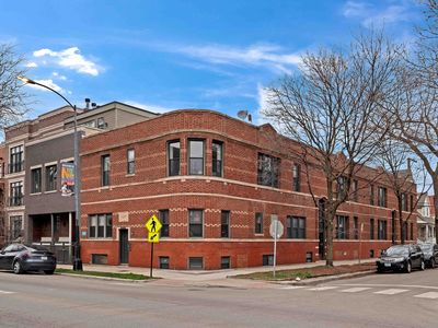 3735 N Damen Ave #2, Chicago, IL, 60618