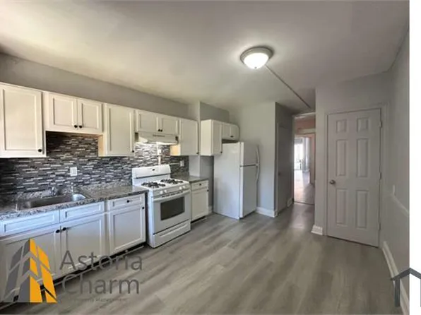 2803 Riggs Ave, Baltimore, MD 21216