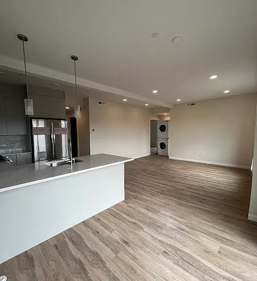 458 Washington St #306 — Photo 5