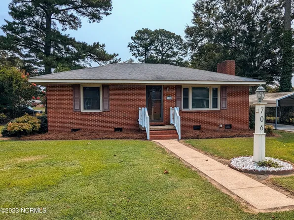 706 Ann Street, Mount Olive, NC 28365