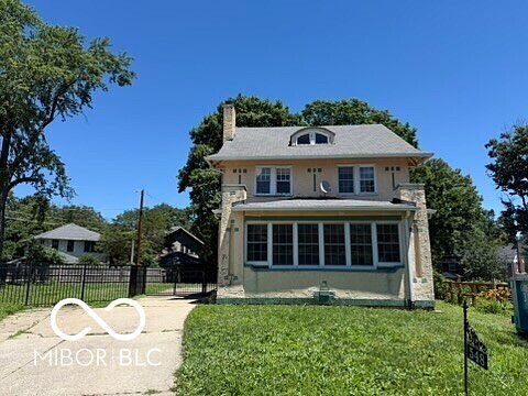 2nd image of 548 Central Ct N