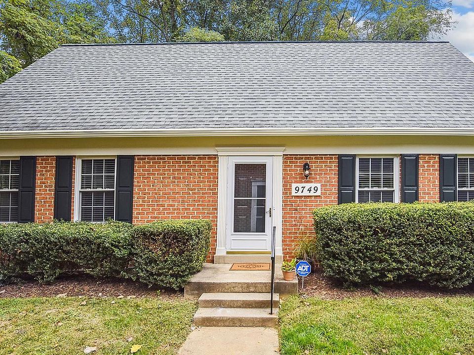 1st image of 9749 Pleasant Gate Ln