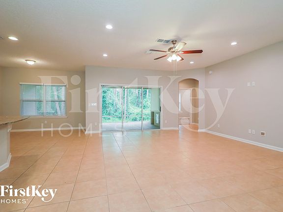 5th image of 166 Queen Victoria Ave