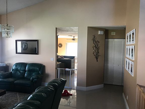 4th image of 10659 Buttonwood Lake Dr