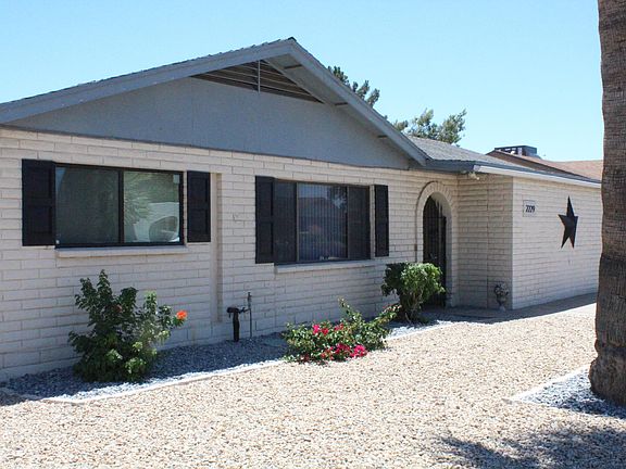 2nd image of 2229 W Aster Dr