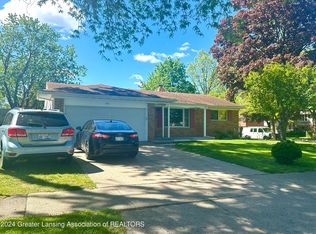 3115 Glenbrook Dr, Lansing, MI