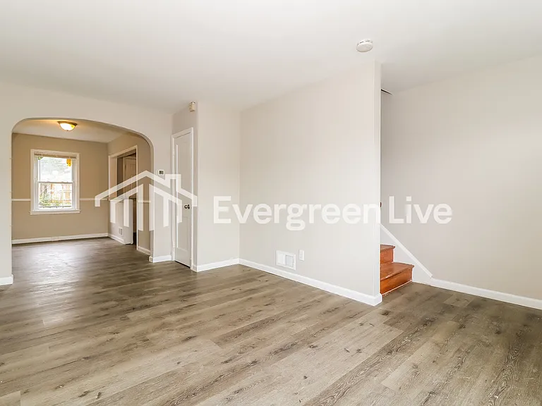 3646 Lyndale Ave — Photo 2