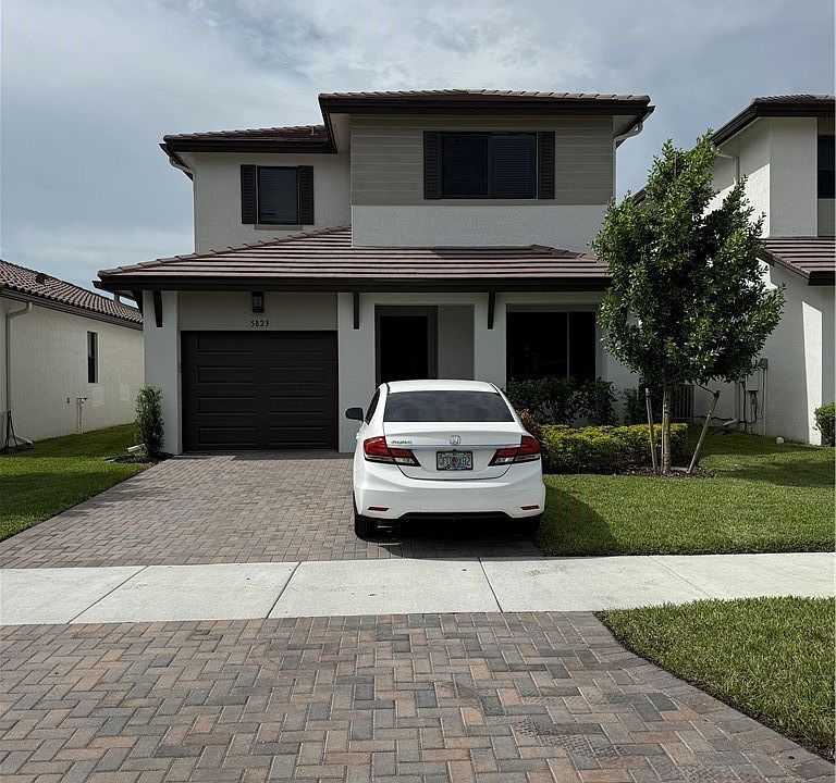 1st image of 5823 Cassidy Ln