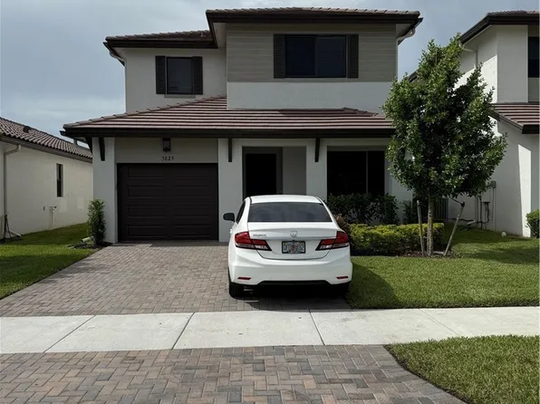 5823 Cassidy Ln, Immokalee, FL 34142