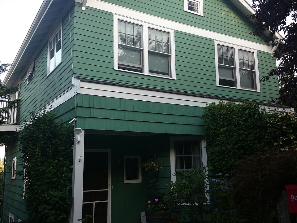 2nd image of 3227 12th Ave W