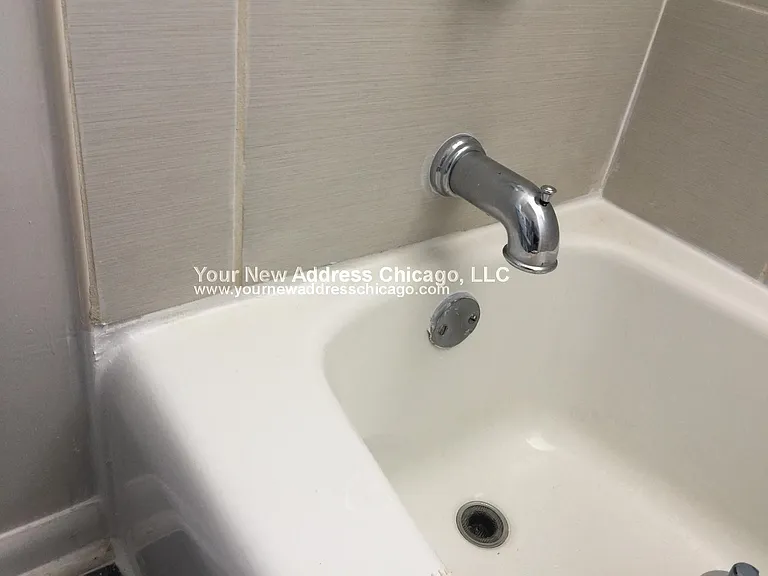 5240 N Reserve Ave #2E — Photo 11
