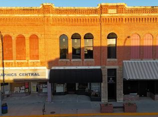 110 S Main St, Smith Center, KS 66967