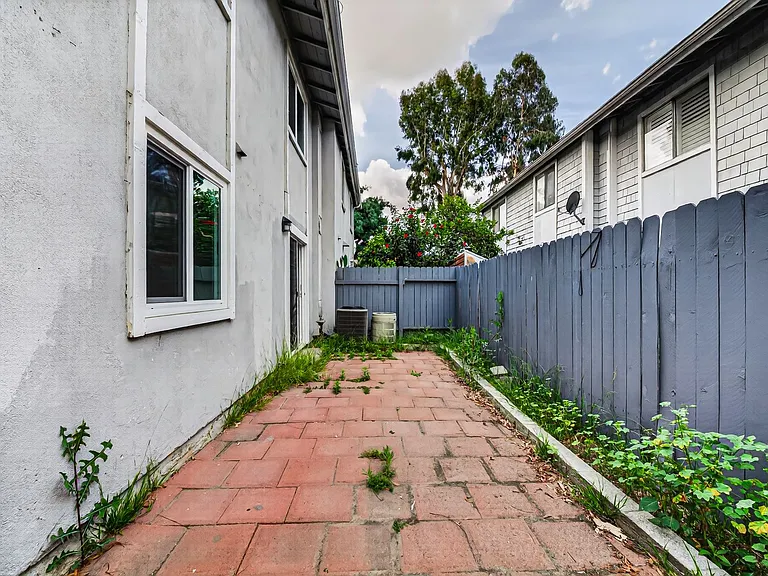 1250 S Brookhurst St #1109 — Photo 11