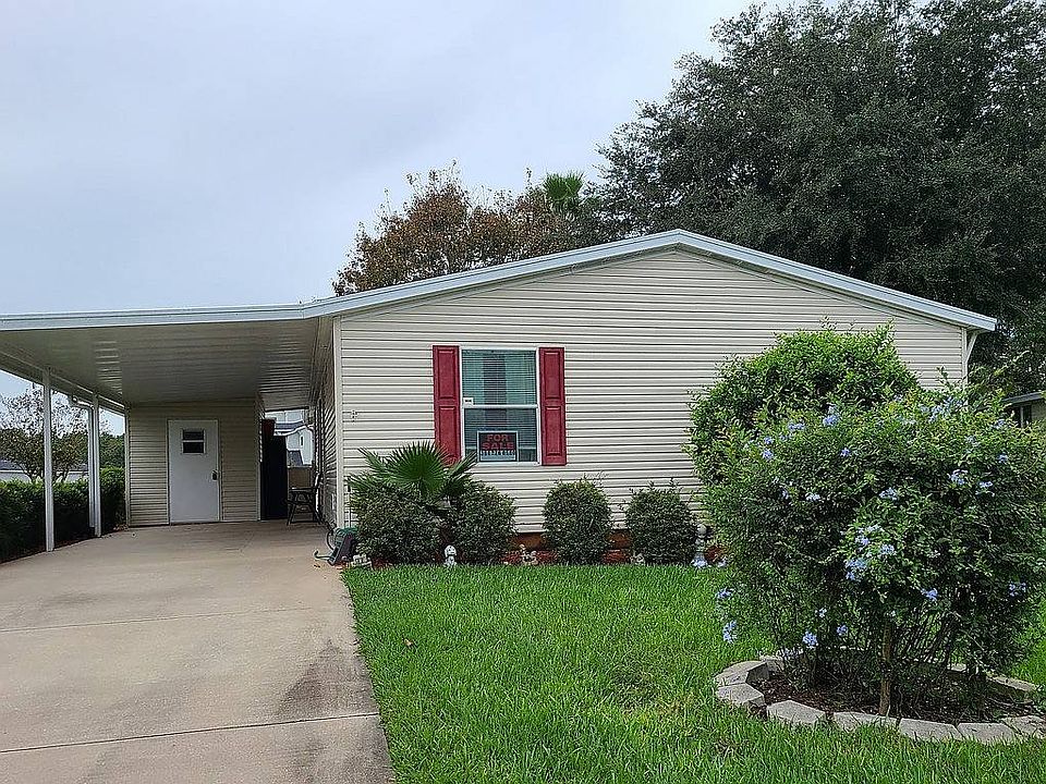 1st image of 77 Beaver Lake Cir