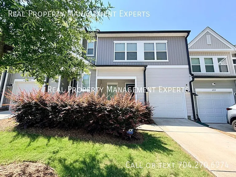 6016 Caprera Way — Photo 1