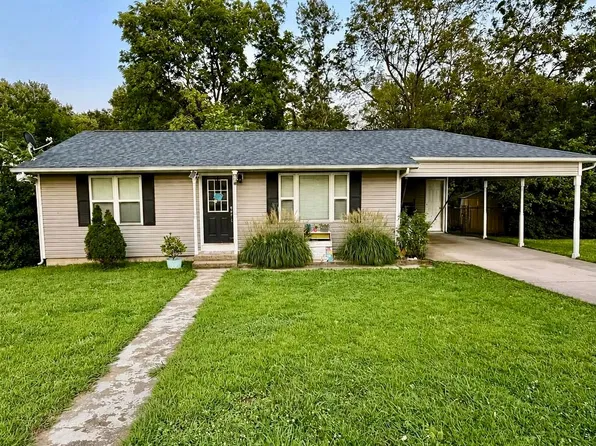 308 Clay St, Iberia, MO 65486