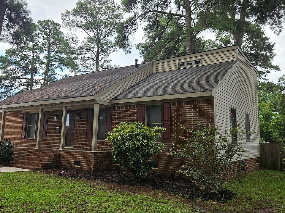 1st image of 445 W Chickasaw Rd