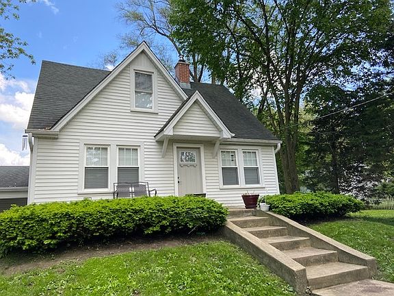 4th image of 1603 S Fairfield Ave