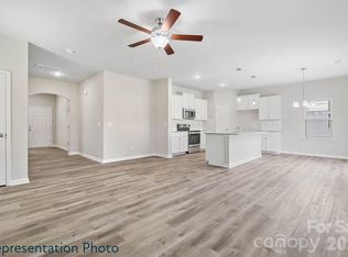 216 Roxanna Ct, Shelby, NC 28152