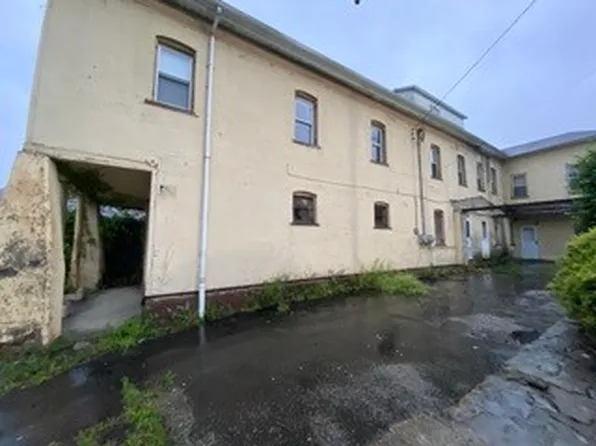 151 Republic Rd, Republic, PA 15475