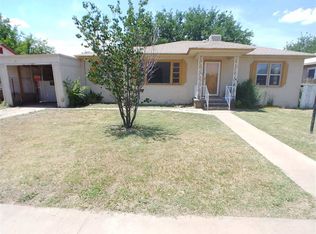 706 S Ohio Ave, Roswell, NM 88203