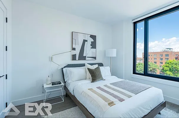 Rented by EXR | media 23