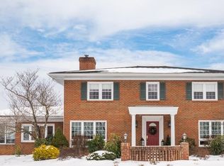 205 Cattle Scales Rd, Waynesboro, VA 22980