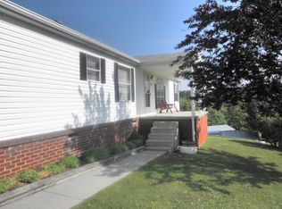 52 White Oak Vly, Princeton, WV