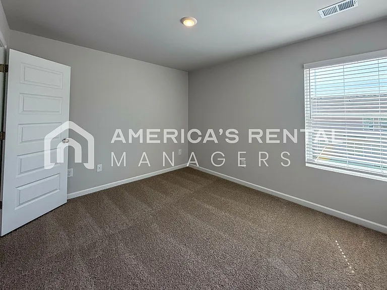 96 River Grass Dr — Photo 33