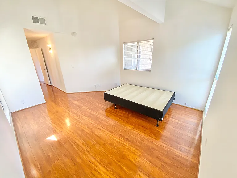 23401 Park Sorrento #58 — Photo 33