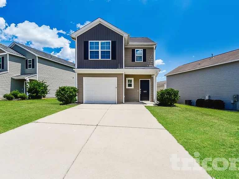 1430 Sandra Dr — Photo 1