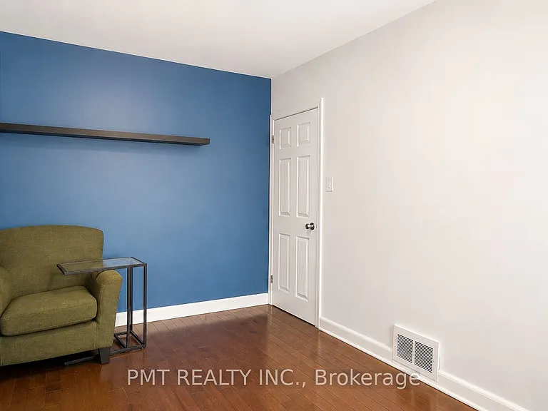 59 Mitcham Dr — Photo 18