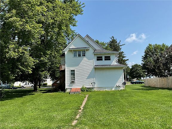 5th image of 338 E Main St