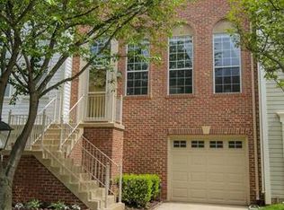 47592 Watkins Island Sq, Sterling, VA 20165