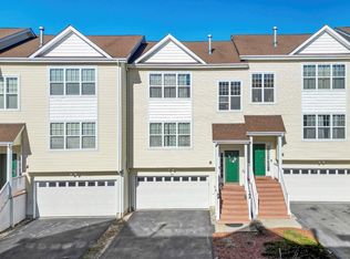 86 Woodlake Drive, Middletown, NY 10940
