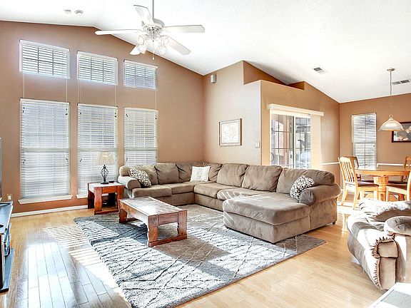 4th image of 9909 Brunswick Pl NW