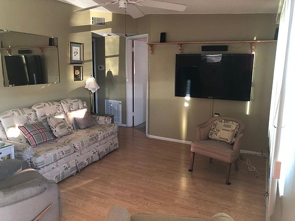 4th image of 6165 58th St N APT 5F
