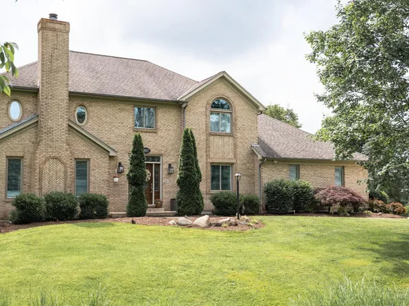 867 Country Club Dr, Cincinnati, OH 45245