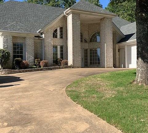 2nd image of 10120 Cypress Lake Dr