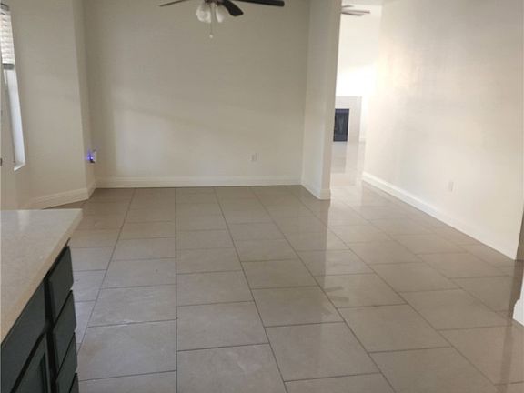 3rd image of 3404 W Colton Ave