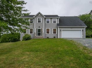 501 Preakness Cres, Fall River, NS B2T1W8