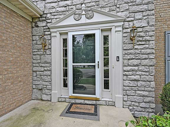 3rd image of 8097 Winding Creek Ct