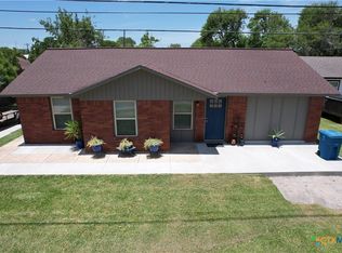 908 W Madison Ave, Port O Connor, TX 77982
