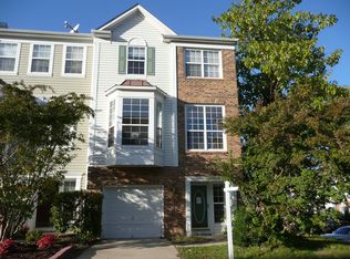 45671 Waterloo St, Sterling, VA 20166
